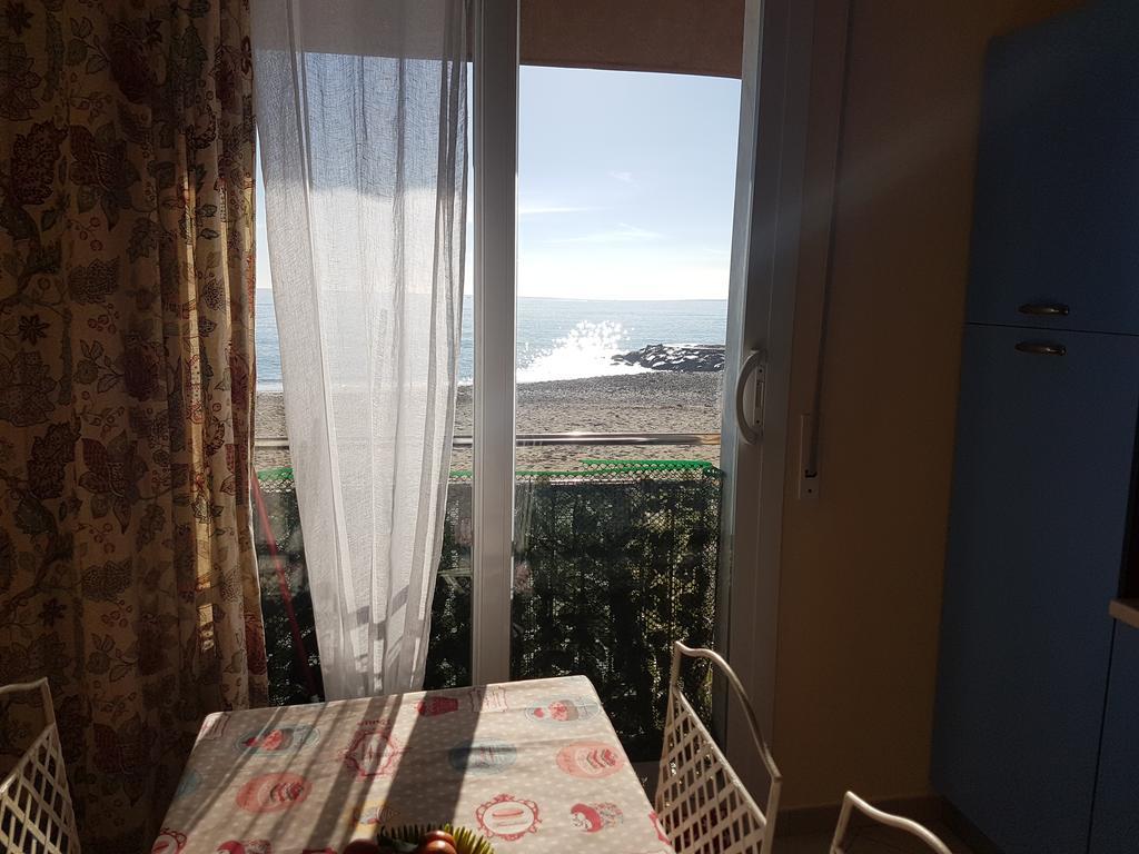 La Casa Di Pepe Appartement Pietra Ligure Buitenkant foto